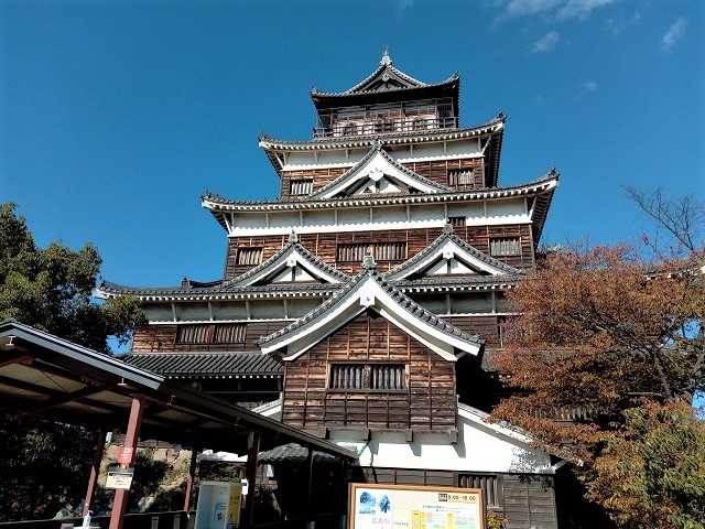 広島城天守閣博物館の入口の様子の画像